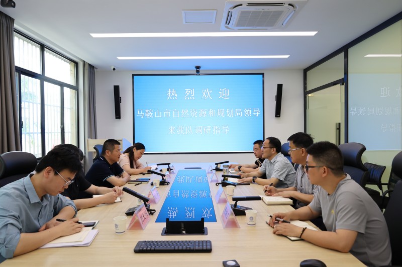 E85A9476.JPG E85A9476.JPG