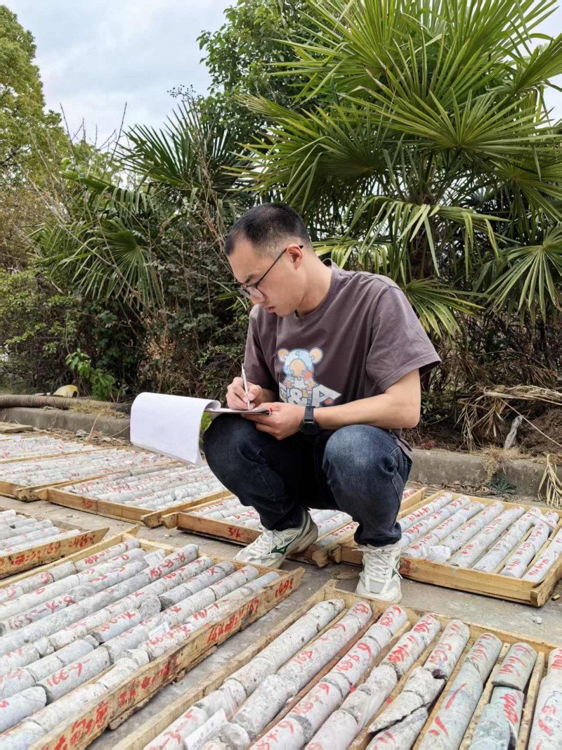 e198e92a1ecaac4f32baf18756cc9cc.jpg e198e92a1ecaac4f32baf18756cc9cc.jpg